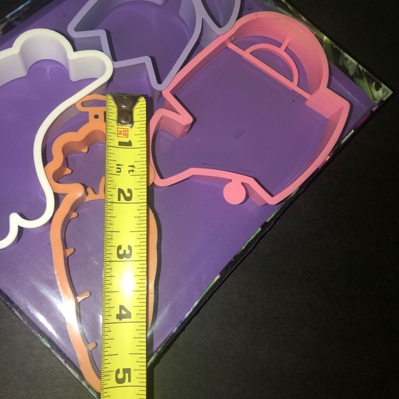New rare Hallmark cookie Cutter
